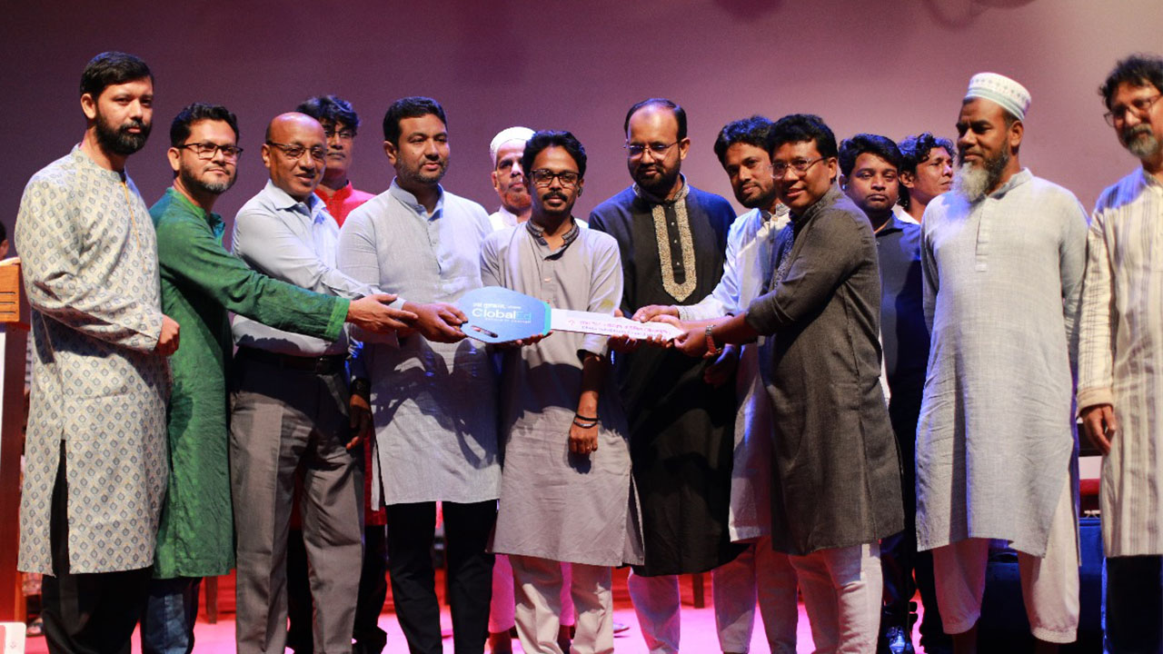 সাংবাদিকদের মিলনমেলায় রঙিন ছিল ডিএসইসির ফ্যামিলি ডে