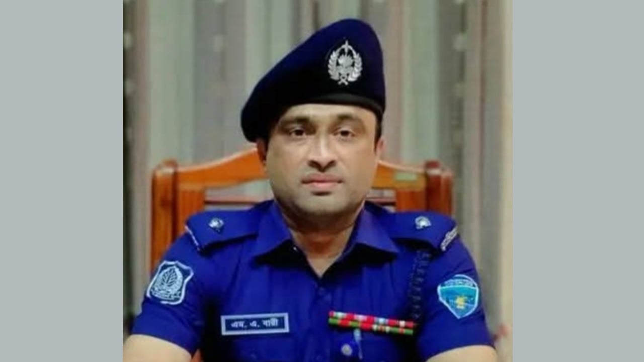 গাঁজা কাণ্ডে দাউদকান্দির ওসি প্রত্যাহার