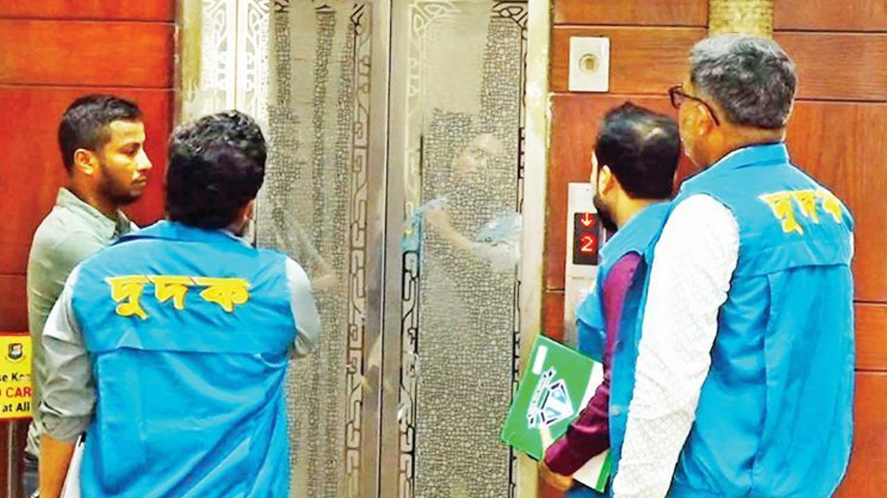 দ্বিতীয় দফায় বিসিবিতে দুদক