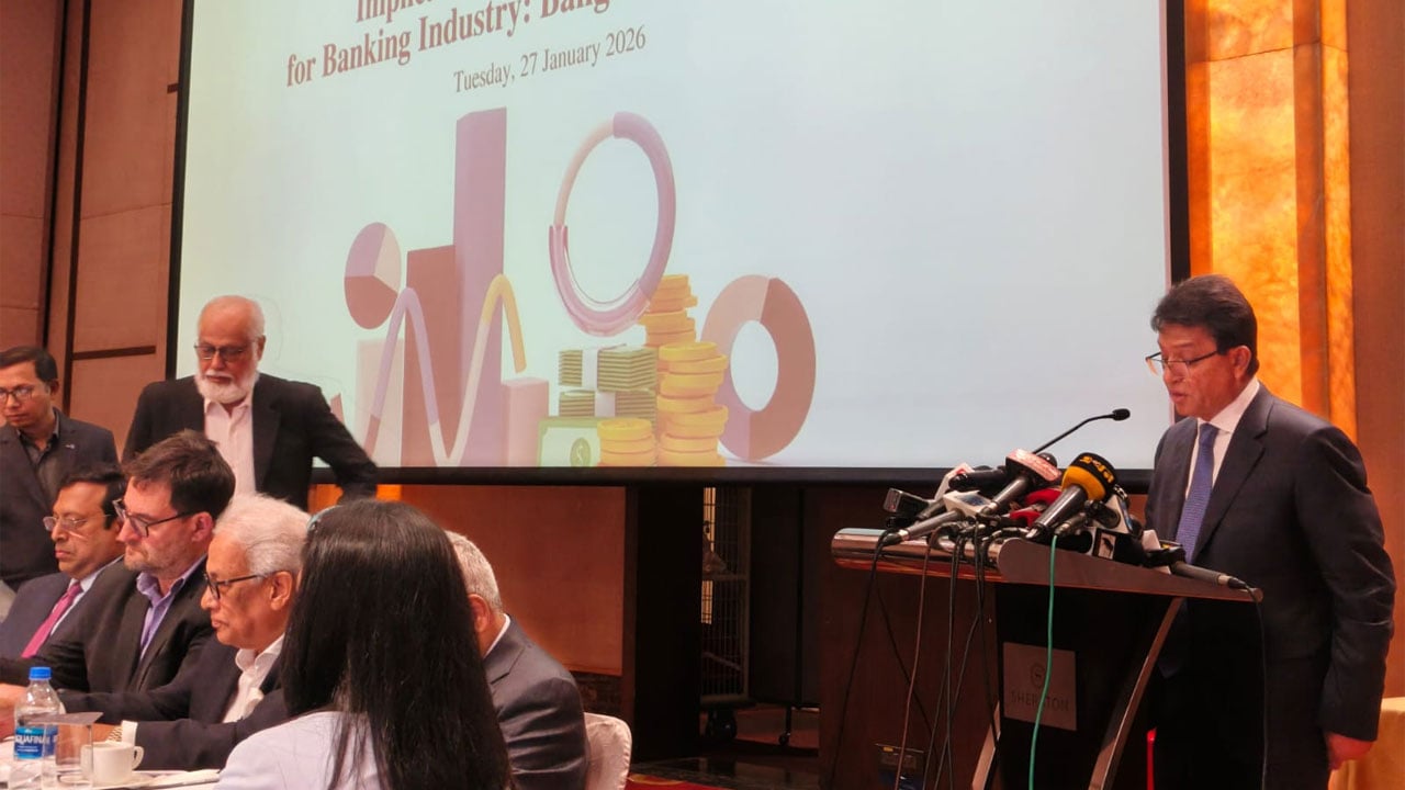 মুদ্রানীতি কঠোর হওয়ায় ১২ লাখ লোক চাকরি হারিয়েছেন