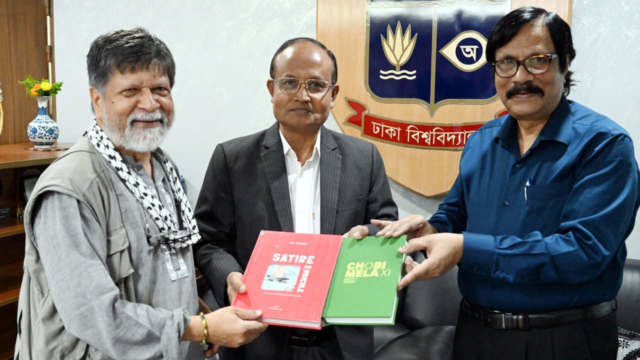 ঢাবি উপাচার্যের সঙ্গে অধিকারকর্মী ড. শহিদুল আলমের সৌজন্য সাক্ষাৎ