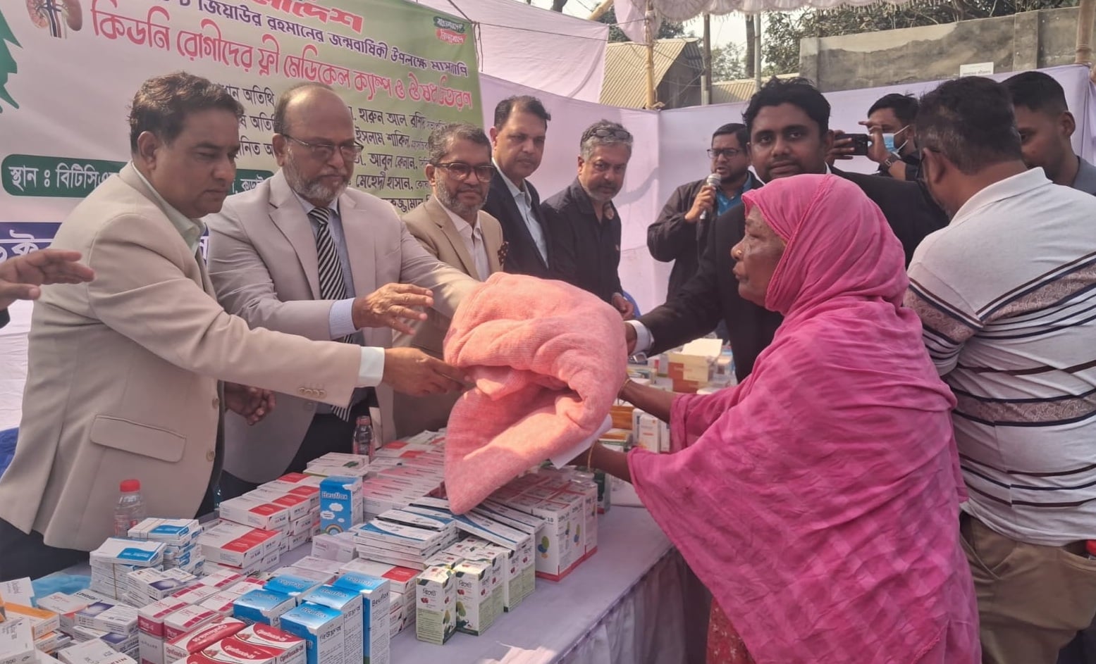 জিয়াউর রহমানের জন্মবার্ষিকী উপলক্ষে ড্যাবের ফ্রি মেডিকেল ক্যাম্প