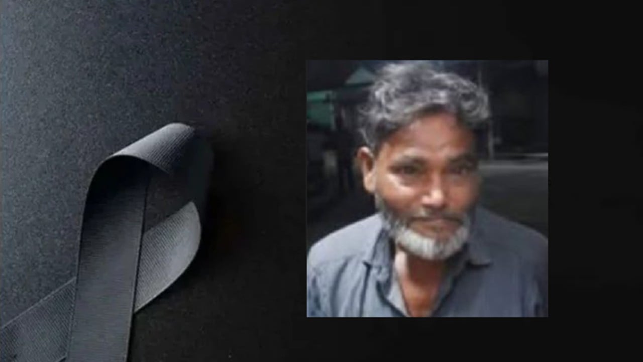 জুমার নামাজের খুতবা শোনা অবস্থায় মুসল্লির মৃত্যু