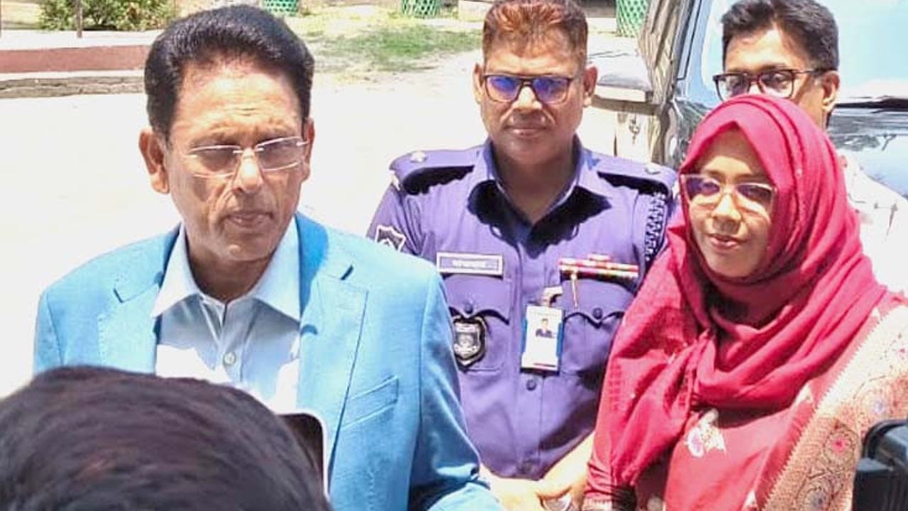 পরীক্ষাকেন্দ্রে দায়িত্বে অবহেলা না করতে কঠোর নির্দেশনা শিক্ষামন্ত্রীর