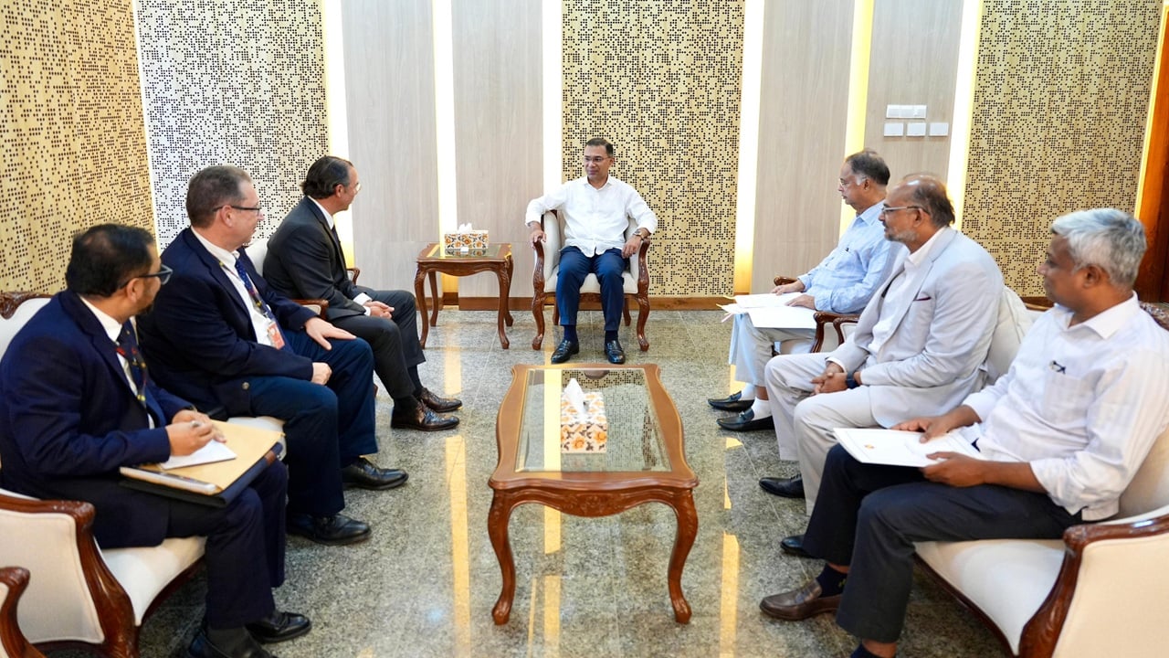 প্রধানমন্ত্রীর সঙ্গে শেভরন প্রতিনিধিদলের সাক্ষাৎ