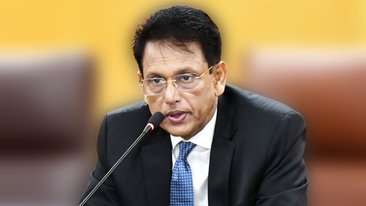 আগামী দিনে পাবলিক পরীক্ষাগুলো অভিন্ন প্রশ্নে নেওয়া হবে: শিক্ষামন্ত্রী