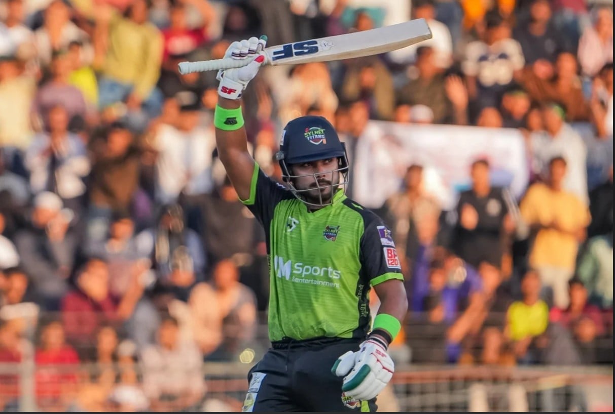 ব্যাটিং অর্ডার বদলে ইমনের রান বন্যা