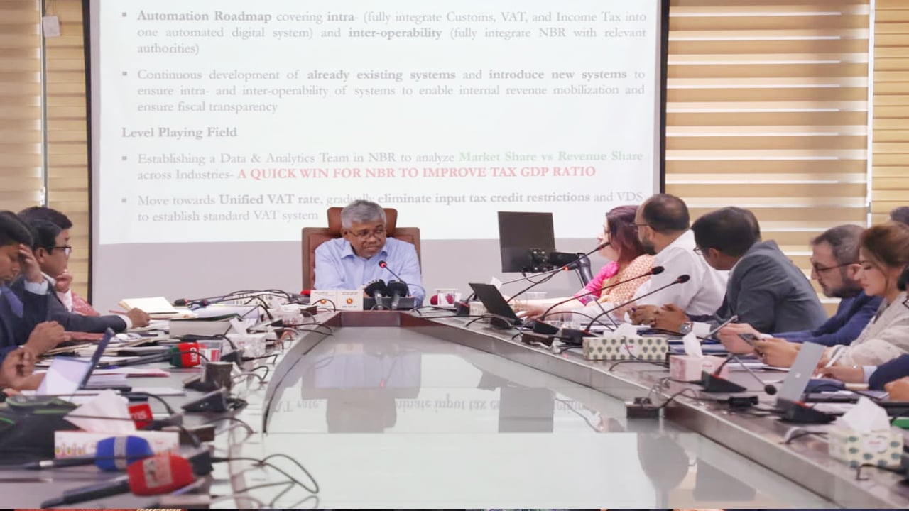 বিদেশী প্রতিষ্ঠানের ‘প্রধান অফিস ব্যয়ের’ লাগাম টানতে চায় এনবিআর