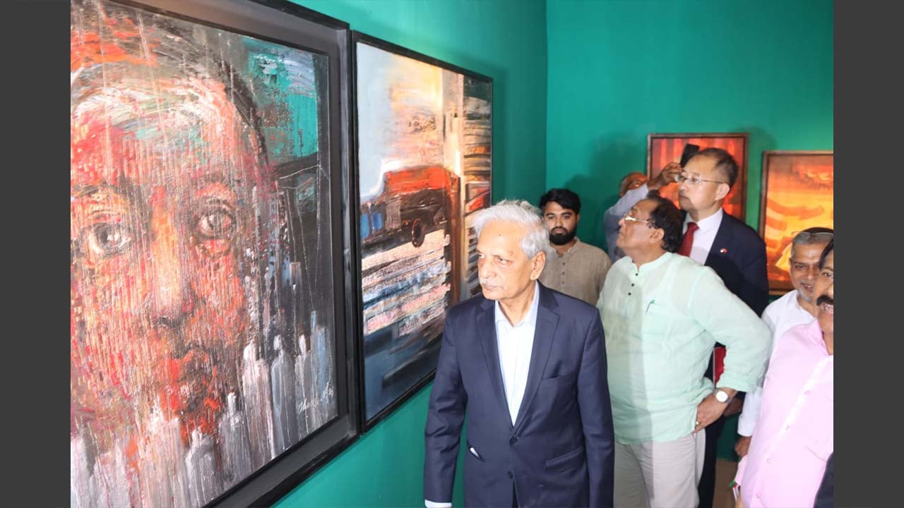 শিল্পকলায় শুরু হলো ‘ক্যানভাস ২৪: মুক্তির মহাকাব্য’ 