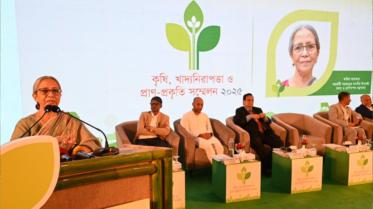 ভোক্তার পাশাপাশি কৃষকের স্বার্থও দেখতে হবে: প্রাণিসম্পদ উপদেষ্টা