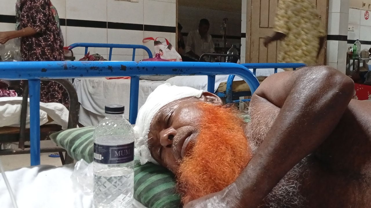 বিয়ে বাড়িতে গোস্তের ডিশ চুরির ঘটনায় সংঘর্ষে আহত ১৫