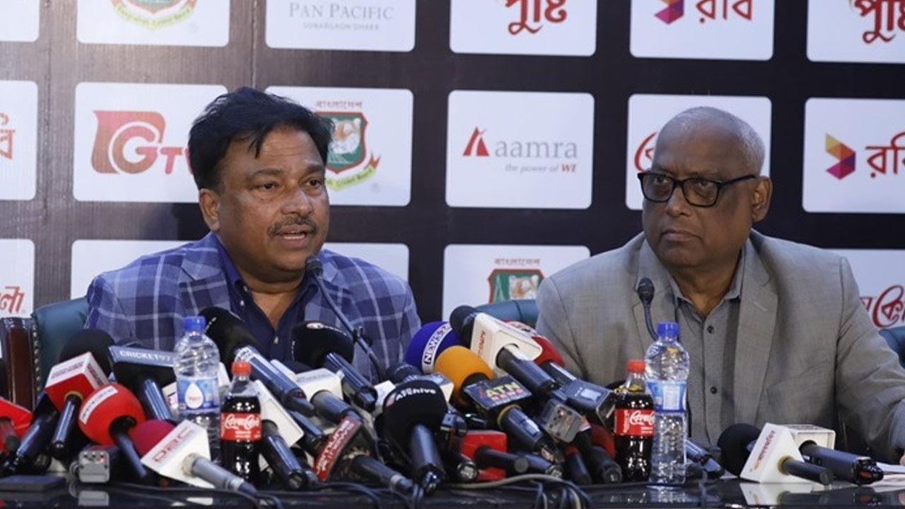 পদত্যাগ করতে চাননি ফাহিম: ফারুক