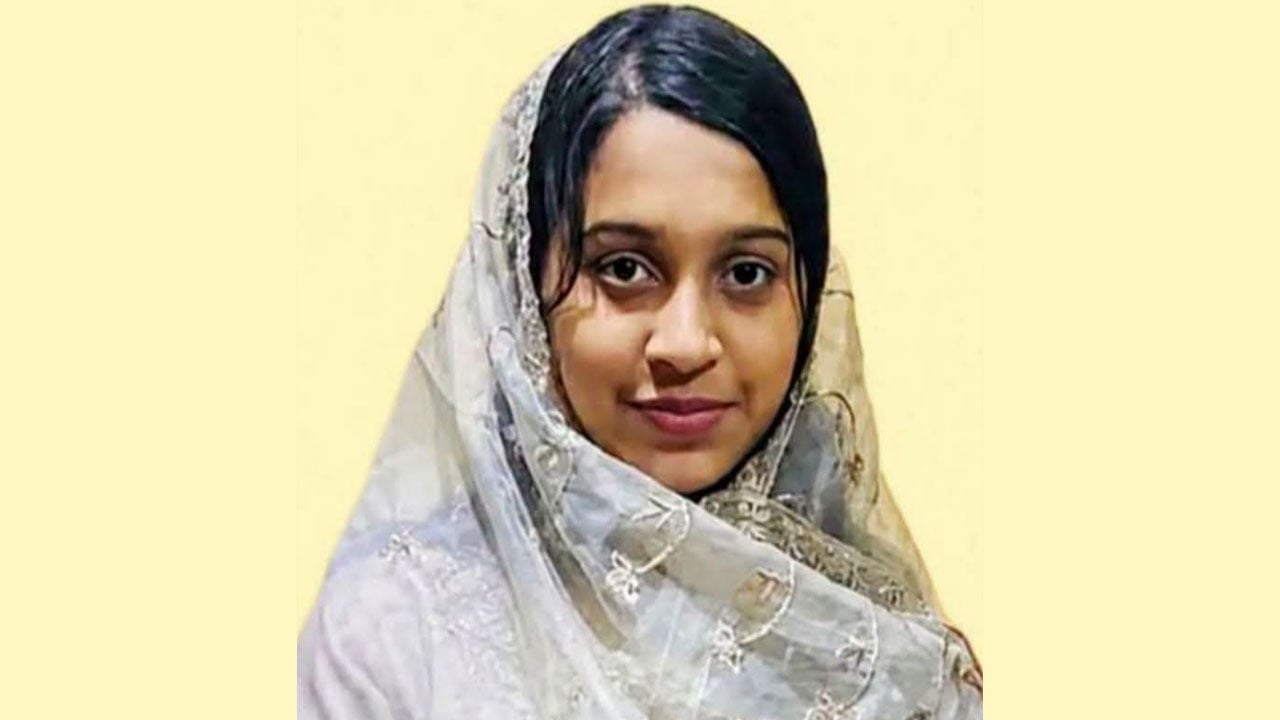 বিয়ের ছয় মাসেই গৃহবধূকে শ্বাসরোধে হত্যার অভিযোগ