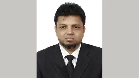 নারায়ণগঞ্জে আদালতপাড়ায় যাওয়ার পথে আইনজীবীর ইন্তেকাল