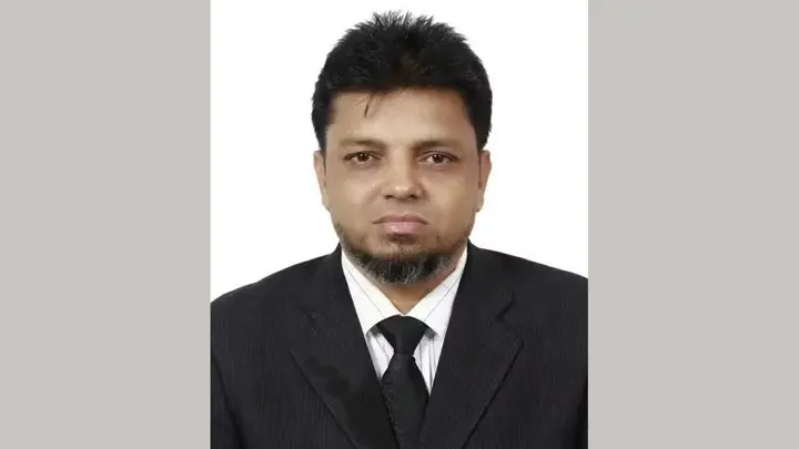 নারায়ণগঞ্জে আদালতপাড়ায় যাওয়ার পথে আইনজীবীর ইন্তেকাল