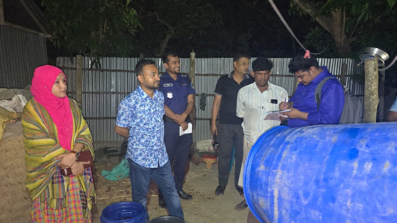 নকল দুধ তৈরির অপরাধে ব্যবসায়ীকে কারাদণ্ড