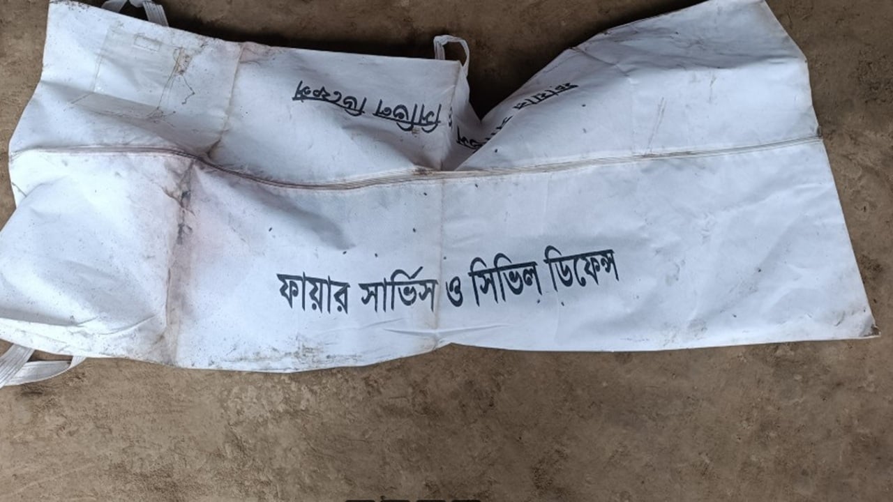 জামালপুরের মেলান্দহে আগুনে পুড়ে মরলো ৮০ বছরের বৃদ্ধা