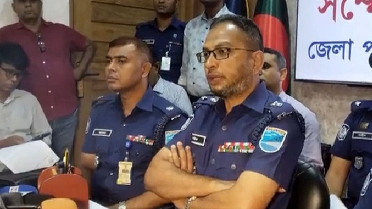 কাপাসিয়ায় ৫ খুন: পদ্মাসেতু থেকে ঝাঁপ দিয়ে অভিযুক্ত ফোরকান, ধারণা পুলিশের