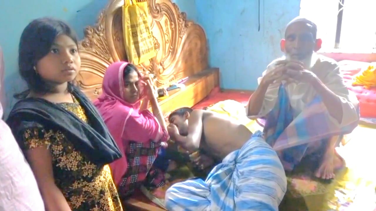 গাজীপুরে গার্মেন্টকর্মীকে কুপিয়ে হত্যা, স্বামী আটক