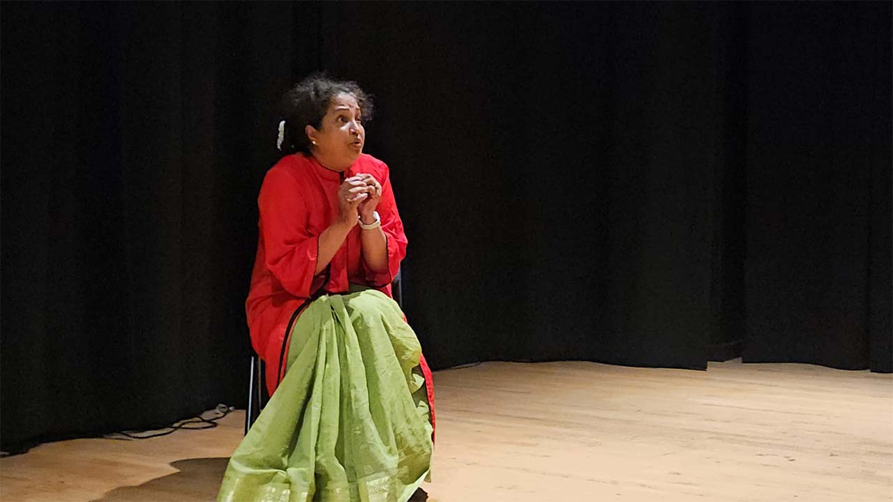 নিউইয়র্কে শূন্যনের ‘গোধুলিবেলায়’ নাটকের উদ্বোধনী মঞ্চায়ন