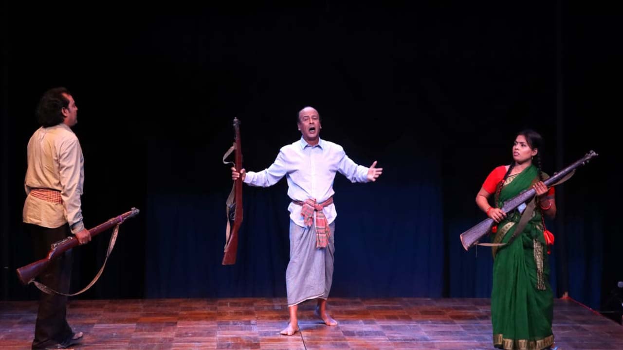 বিজয় দিবসে মঞ্চস্থ হলো ‘জেনারেল ওসমানী’