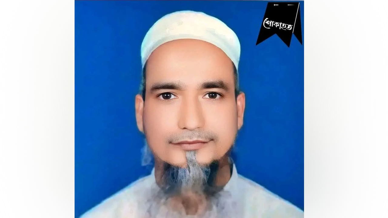 সাভারের সড়ক দুর্ঘটনায় ঘাটাইলে কান্না