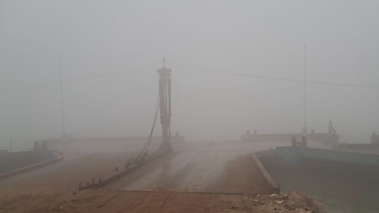 দৌলতদিয়া–পাটুরিয়া নৌ রুটে ফেরি চলাচল বন্ধ