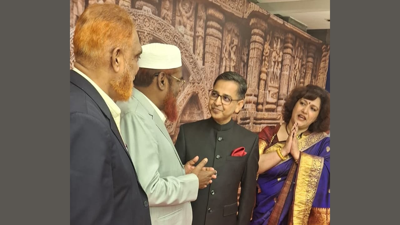 ভারতের প্রজাতন্ত্র দিবসের অনুষ্ঠানে জামায়াত নেতাদের শুভেচ্ছা