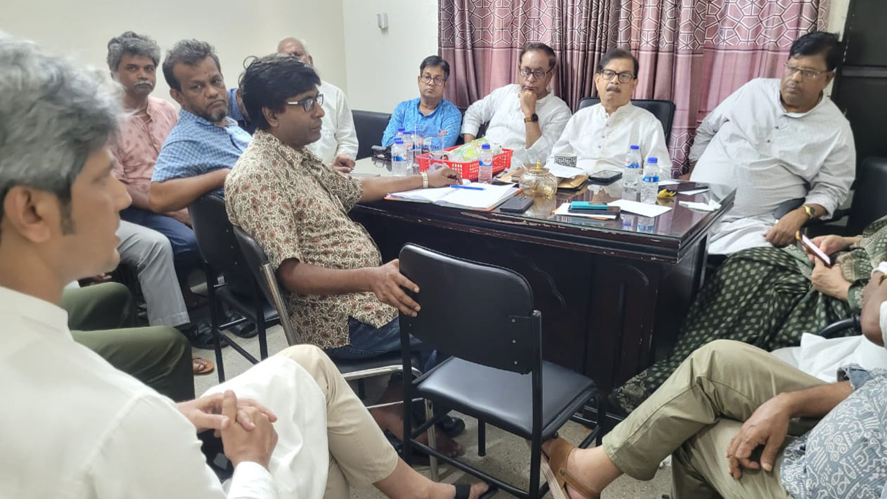 ৪ অক্টোবরের মধ্যে প্রার্থী তালিকা প্রাথমিক বাছাই করবে গণতন্ত্র মঞ্চ