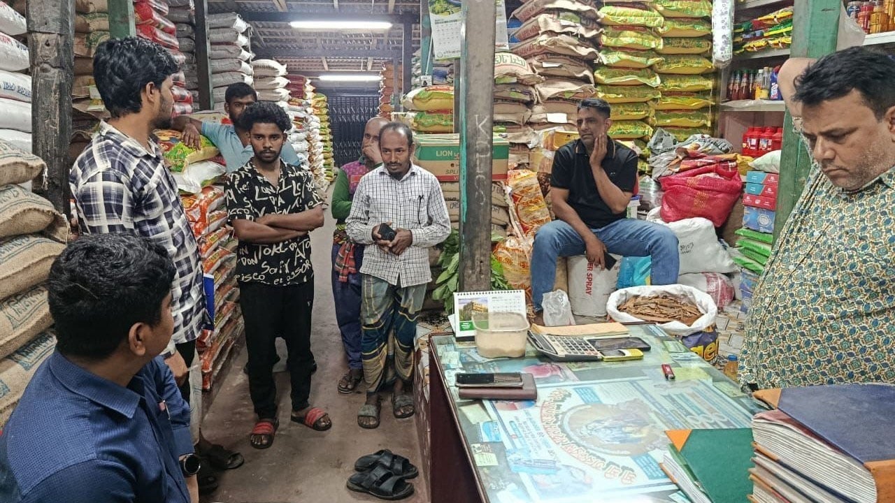 গোপালগঞ্জে ৪ হাজার ৫শ লিটার ডিজেল মজুত,৩০ হাজার টাকা জরিমানা