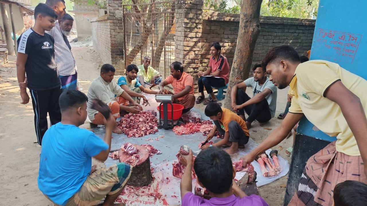এ যেন রোজার ঈদে কোরবানির আমেজ