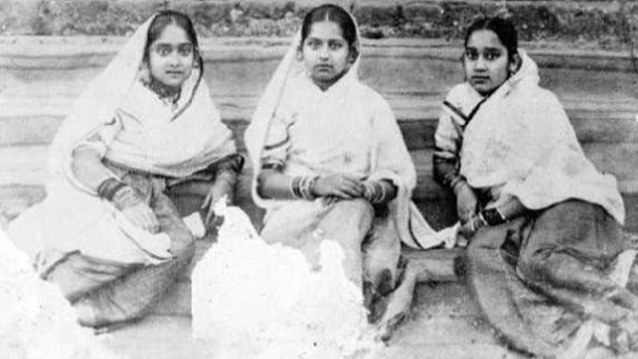নবাব সলিমুল্লাহ ও নারী শিক্ষার বিকাশ