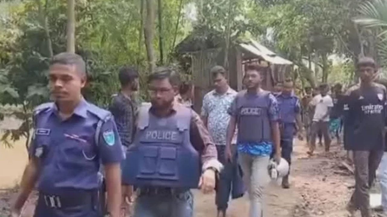 সরকারি জমি ভোগ দখল নিয়ে দুই পক্ষের সংঘর্ষে কলেজছাত্র নিহত