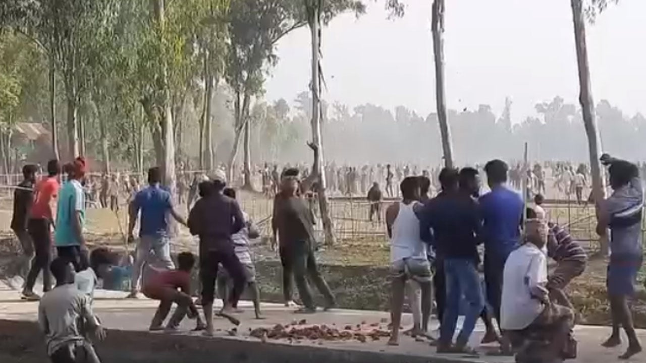 হবিগঞ্জে মসজিদের মাইকে ঘোষণা দিয়ে দু’পক্ষের সংঘর্ষে আহত ৫০