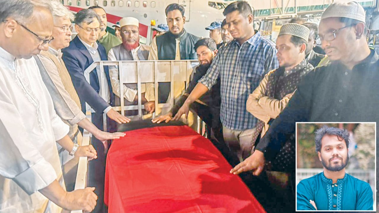 শোকে ক্ষোভে উত্তাল দেশ