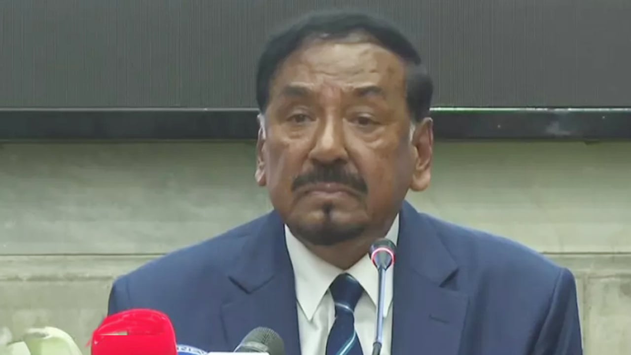 জাতীয় স্মৃতিসৌধে ভারপ্রাপ্ত রাষ্ট্রপতির শ্রদ্ধা