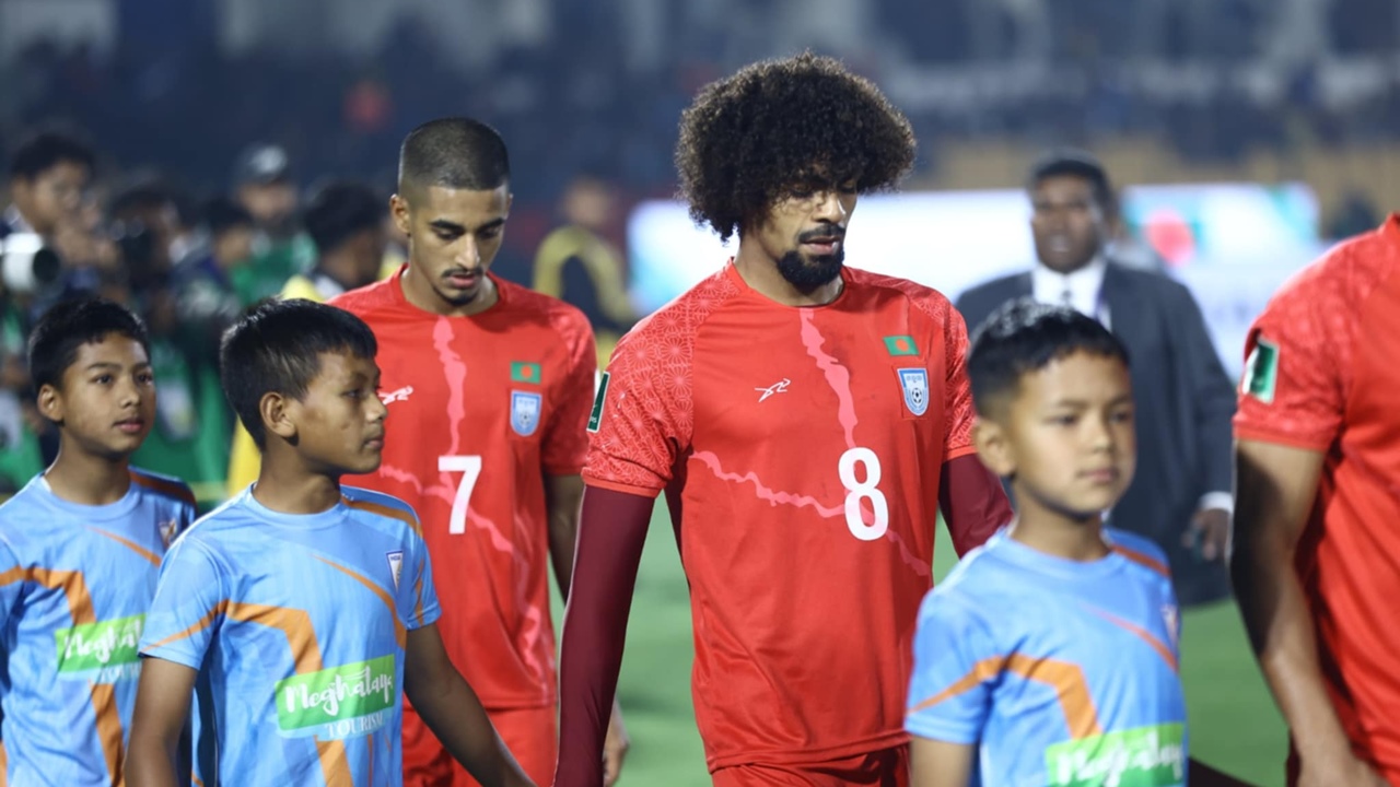 ফিফা র‌্যাংকিংয়ে দুই ধাপ উন্নতি হামজাদের