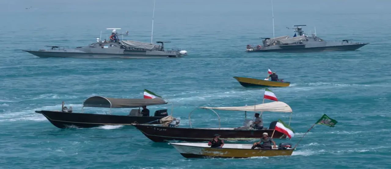 হরমুজে ডুবছে শান্তি আলোচনা