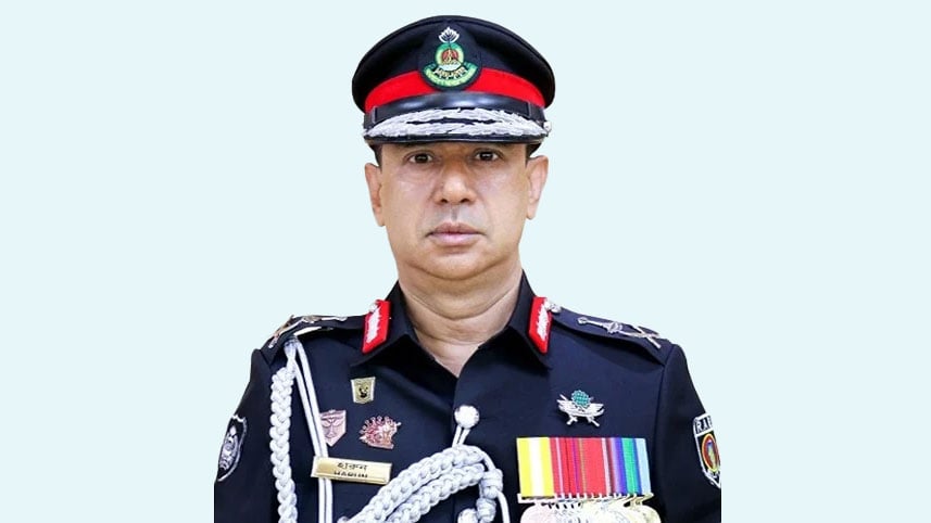 স্ত্রীসহ র‍্যাবের সাবেক ডিজির ১০ ব্যাংক হিসাব অবরুদ্ধ