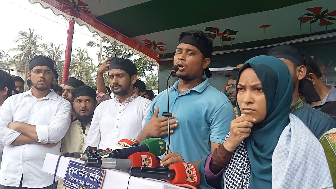 স্বাস্থ্য উপদেষ্টার পদত্যাগ চাইলেন হাসনাত আব্দুল্লাহ