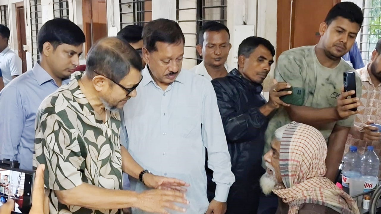 ডাক্তারদের নিরাপত্তা নিশ্চিত করা হচ্ছে: স্বাস্থ্যমন্ত্রী