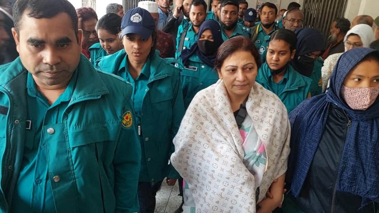 দুদকের মামলায় গ্রেপ্তার সাবেক এমপি হেনরী