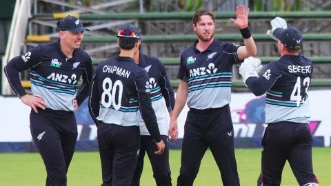 হেনরির ইয়র্কারবিহীন শেষ ওভারের জাদু