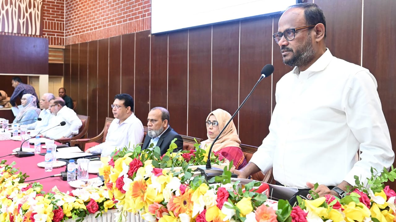 ব্ল্যাক বেঙ্গল ছাগল সম্প্রসারণ প্রকল্প সব জেলায় করার নির্দেশ