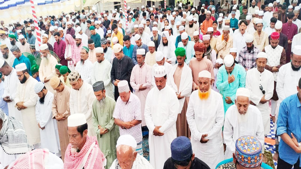 চাঁদপুরে ৪০ গ্রামে ঈদ উদ্‌যাপন