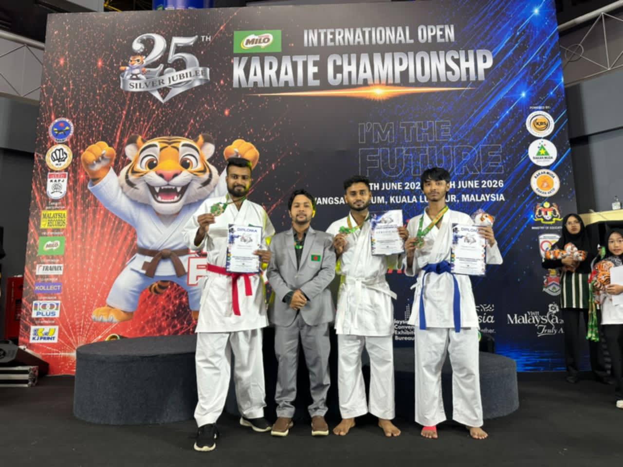 মালয়েশিয়ায় মার্শাল আর্ট চ্যাম্পিয়নশিপে হবিগঞ্জের ৩ তরুণের সাফল্য