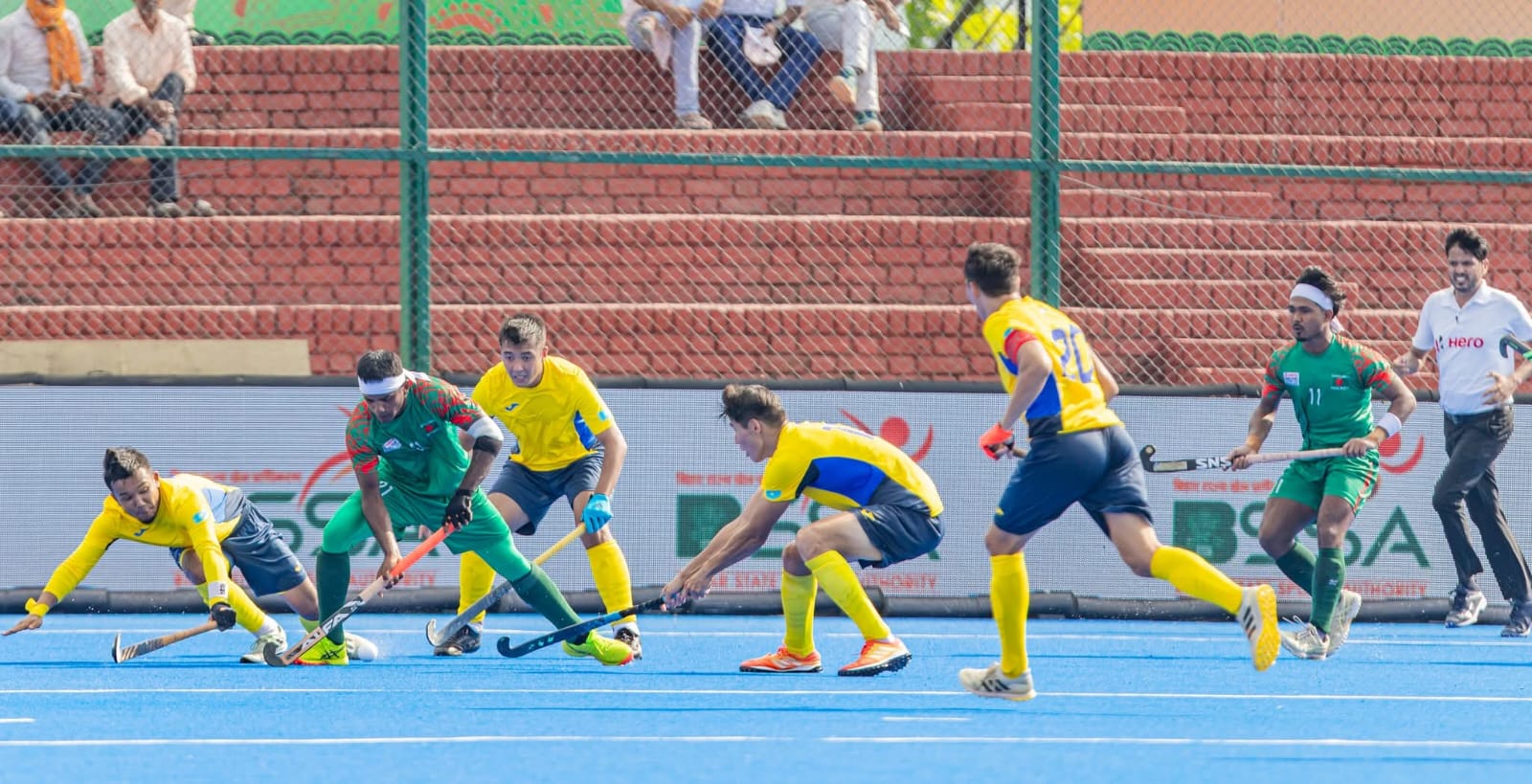কাজাখস্তানকে হারিয়ে টিকে রইল বাংলাদেশ