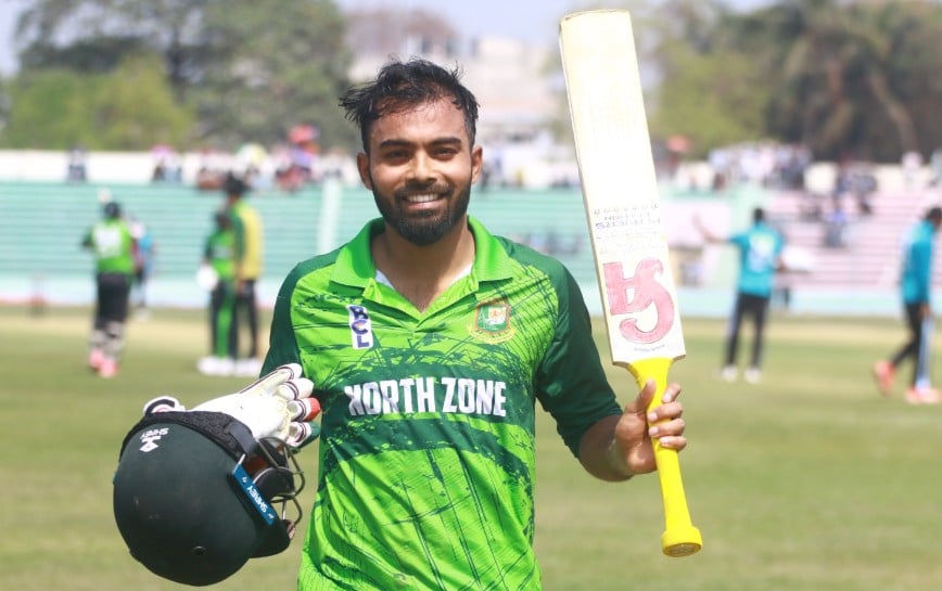 উত্তেজনা ছড়াল দুই ম্যাচই