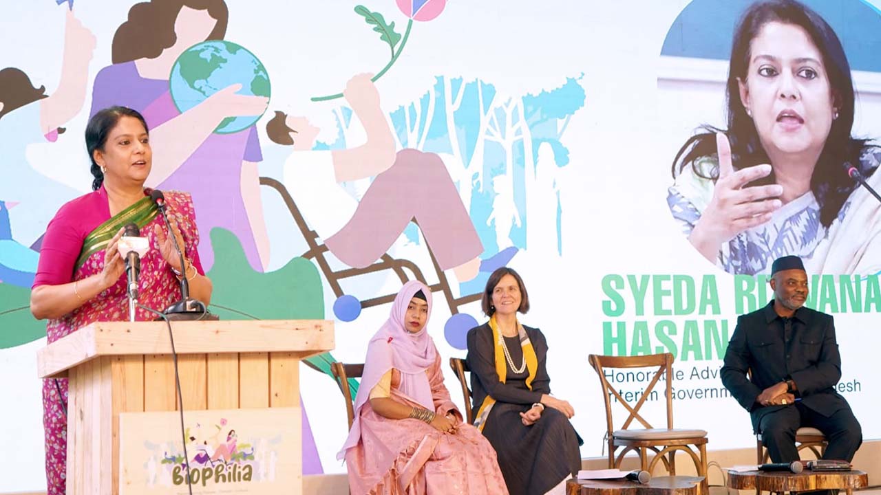 জলবায়ু পরিবর্তনের মারাত্মক ঝুঁকিতে বাংলাদেশ: পরিবেশ উপদেষ্টা