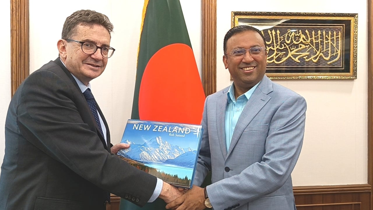 পররাষ্ট্র উপদেষ্টার সঙ্গে নিউজিল্যান্ড হাইকমিশনারের সাক্ষাৎ
